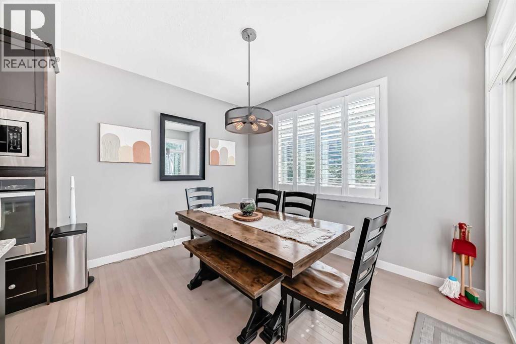 100 Sundown Grove, Cochrane