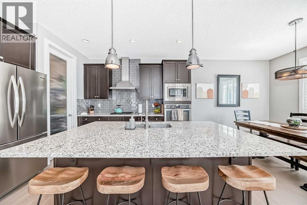100 Sundown Grove, Cochrane