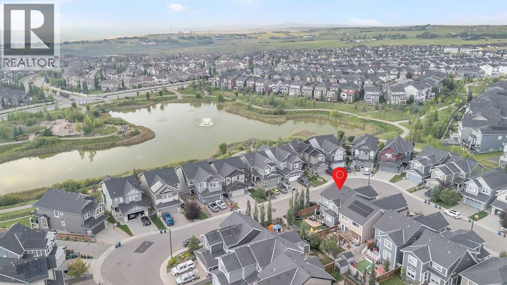 100 Sundown Grove, Cochrane