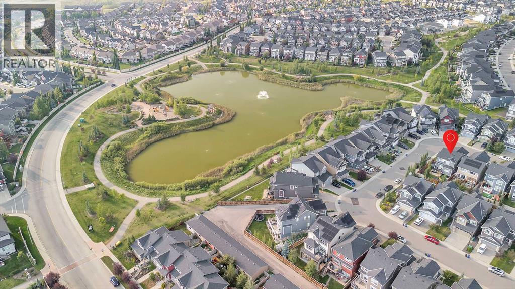 100 Sundown Grove, Cochrane