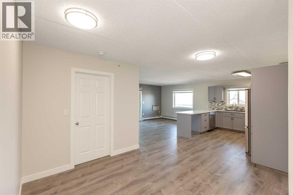 4500 45 Avenue, Innisfail