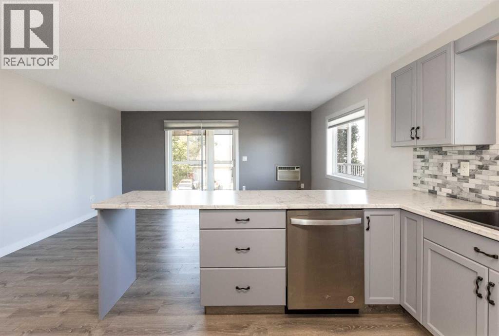 4500 45 Avenue, Innisfail
