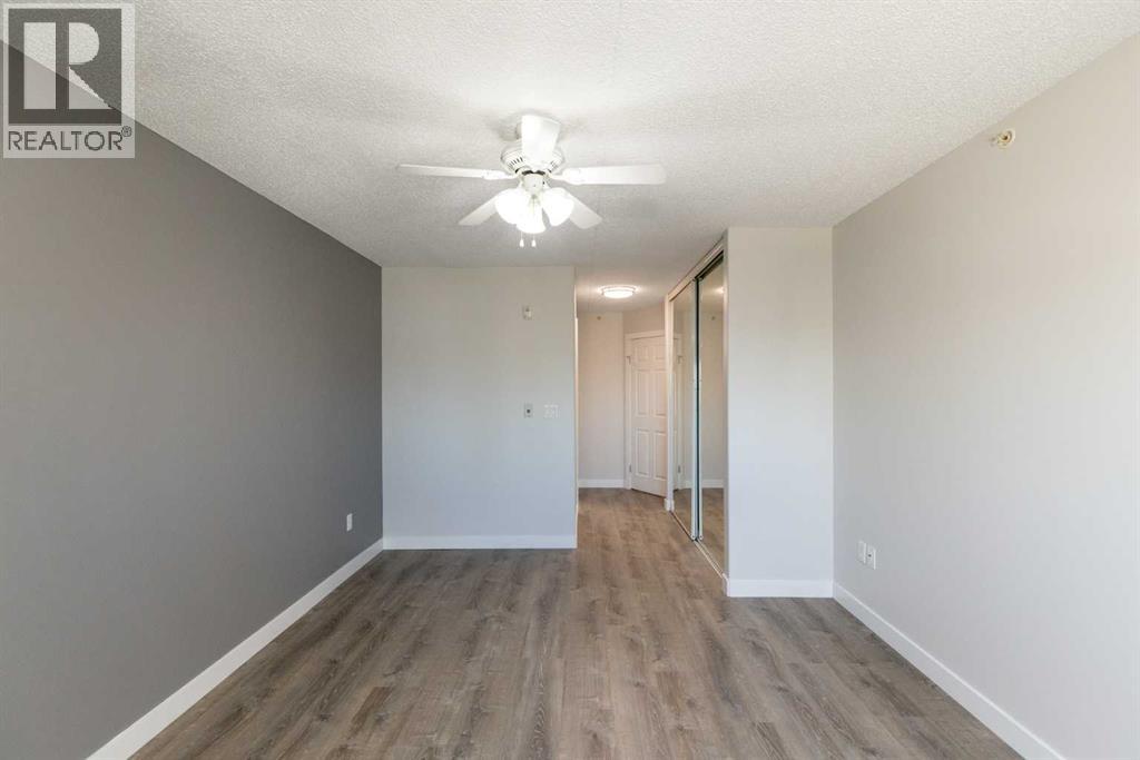 4500 45 Avenue, Innisfail