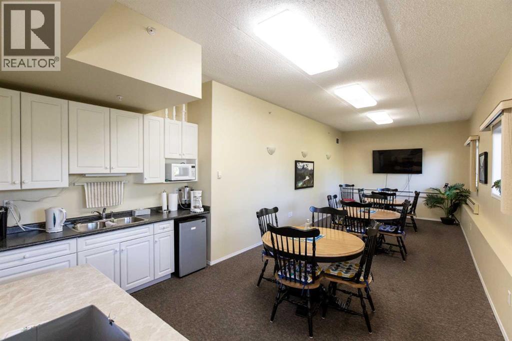 4500 45 Avenue, Innisfail