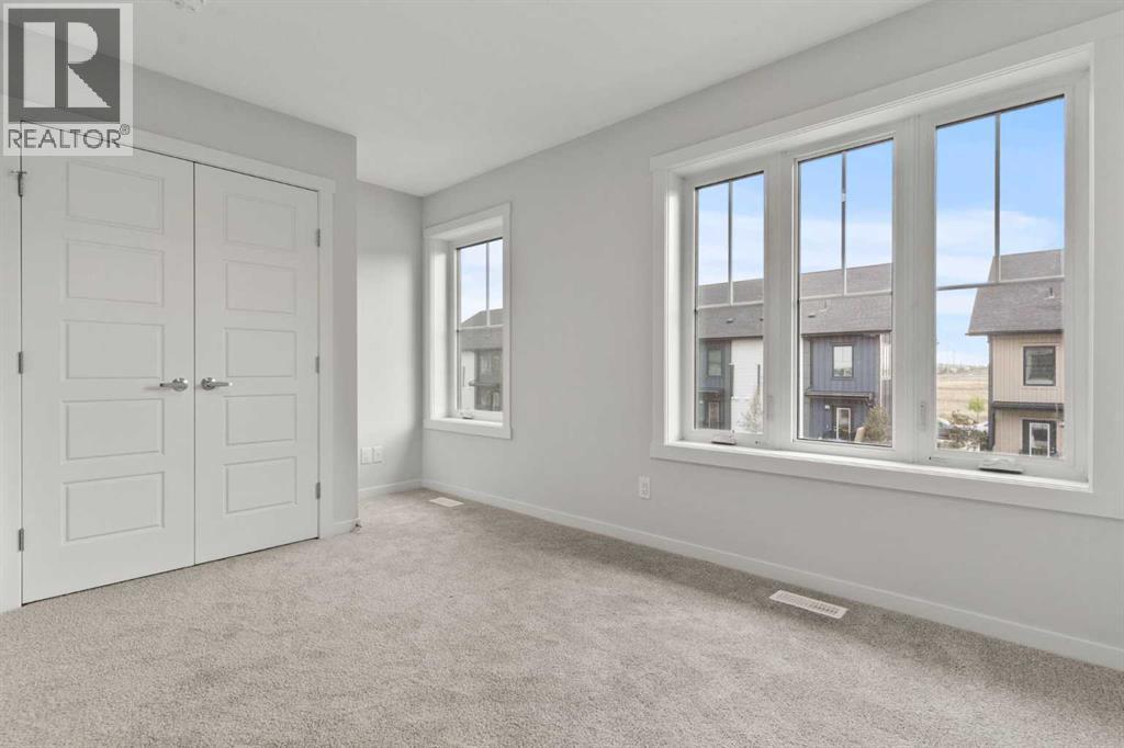 Photo 25 of 114 40 Livingston Parade Ne, Calgary AB
