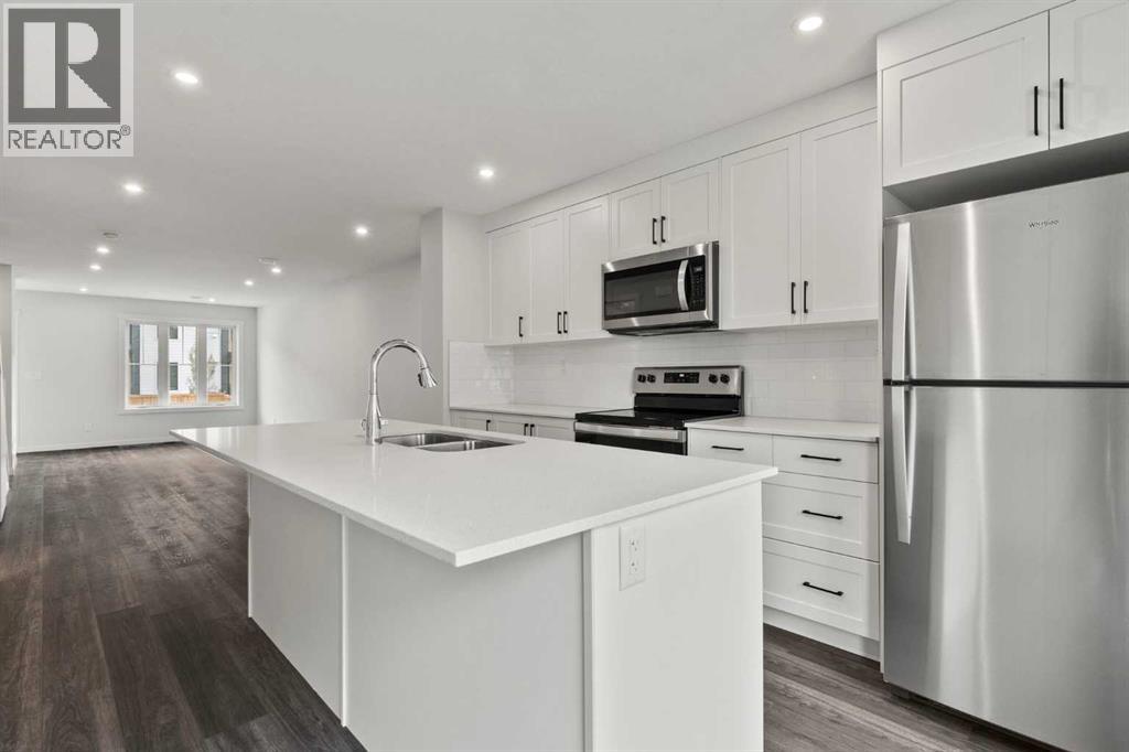 Photo 2 of 114 40 Livingston Parade Ne, Calgary AB