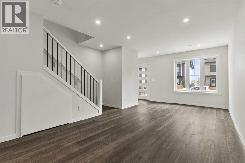 Photo 8 of 114 40 Livingston Parade Ne, Calgary AB
