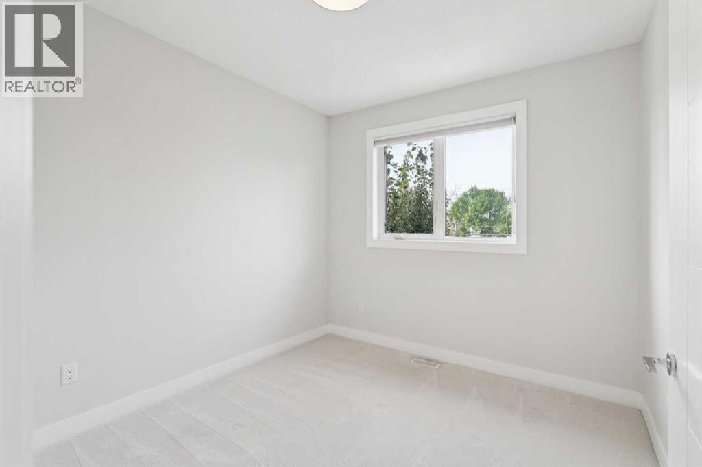 Photo 24 of 2629 32 Street Sw, Calgary AB