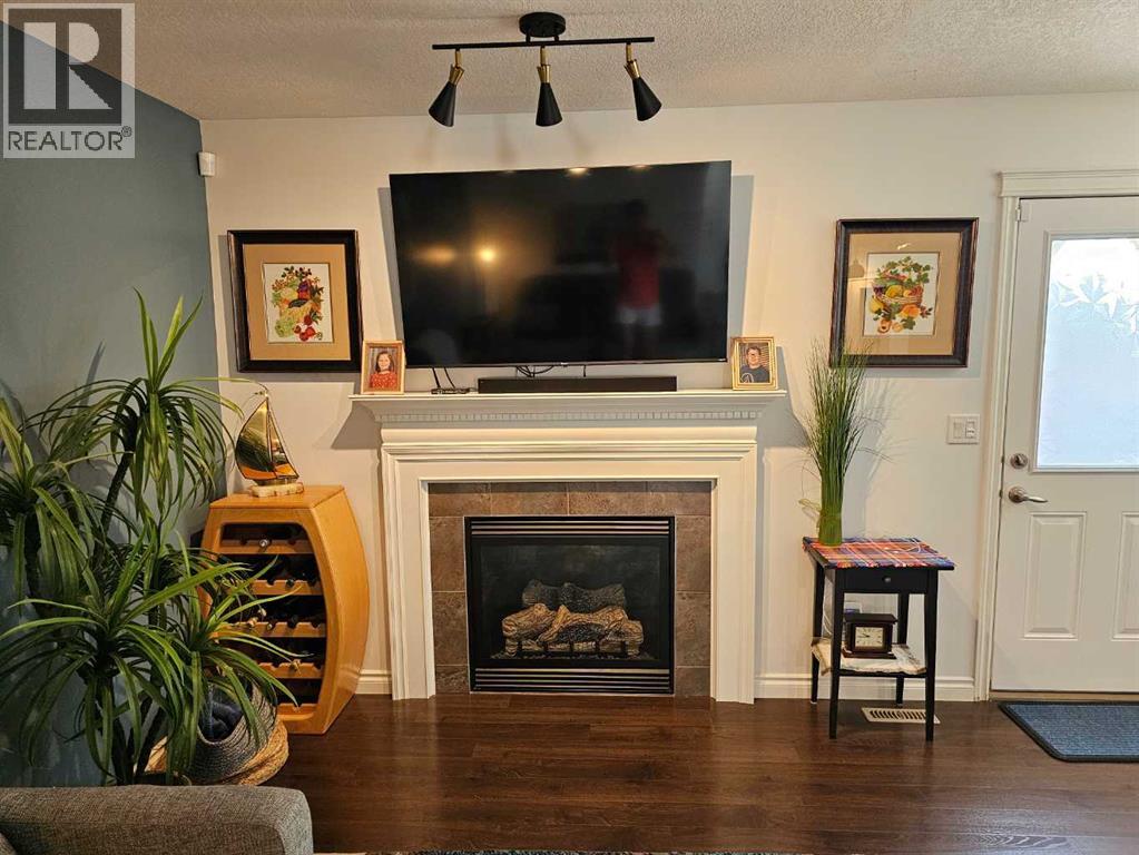 Photo 13 of 7417 112 Street, Grande Prairie AB