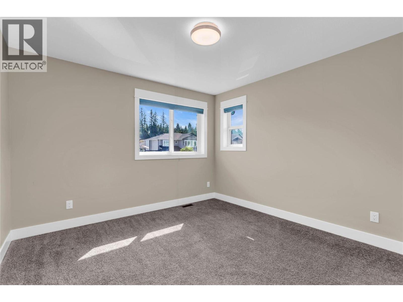  1281 23 Street Southeast, Salmon Arm