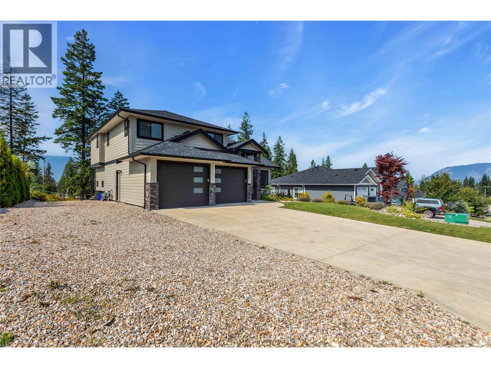  1281 23 Street Southeast, Salmon Arm