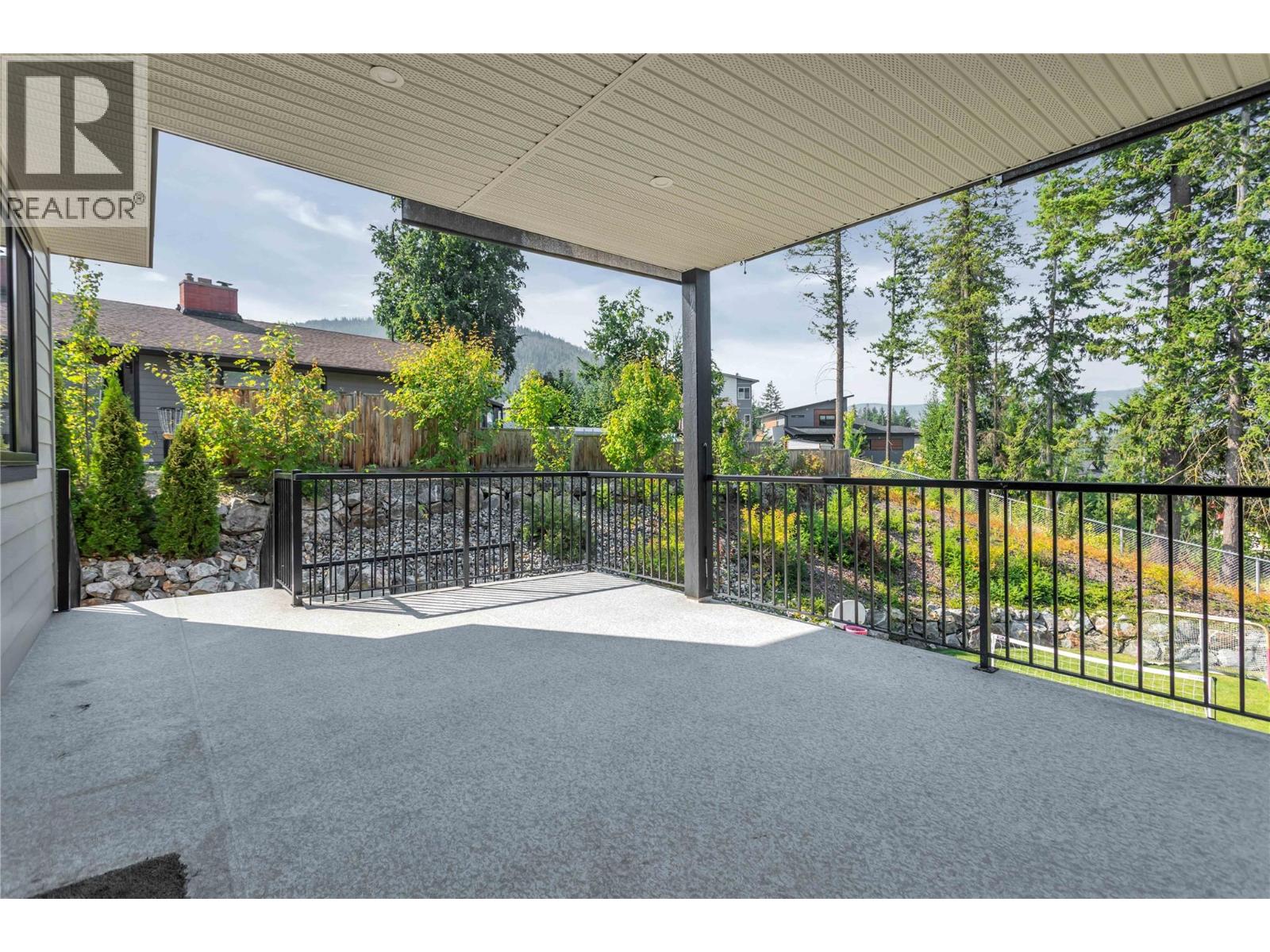  1281 23 Street Southeast, Salmon Arm