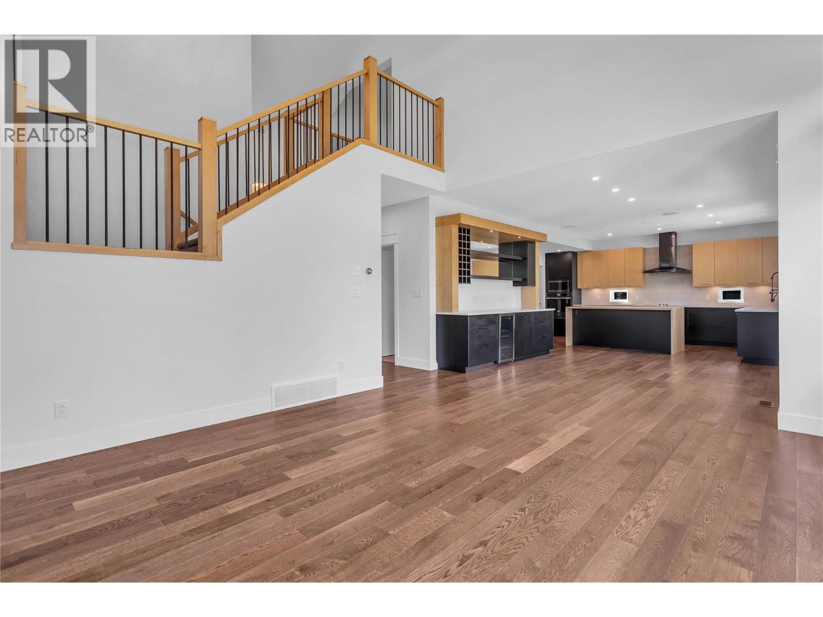  1281 23 Street Southeast, Salmon Arm