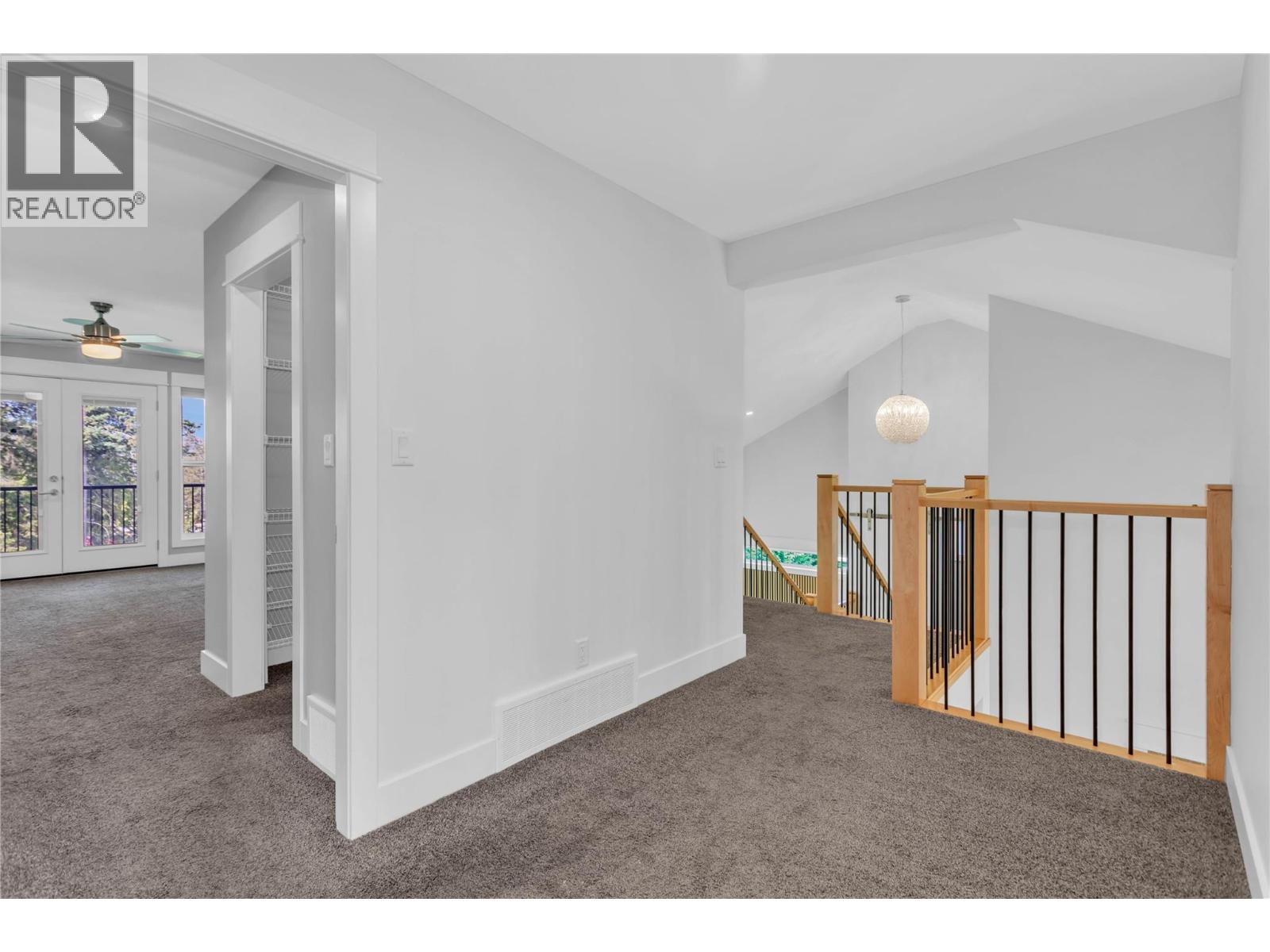  1281 23 Street Southeast, Salmon Arm