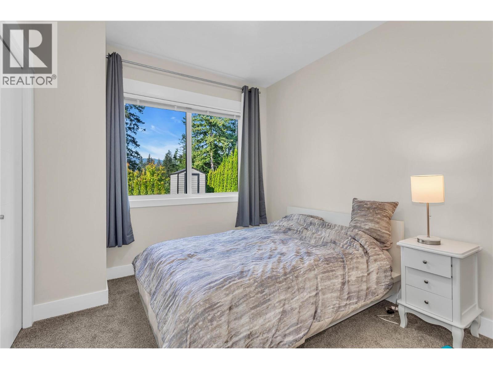  1281 23 Street Southeast, Salmon Arm