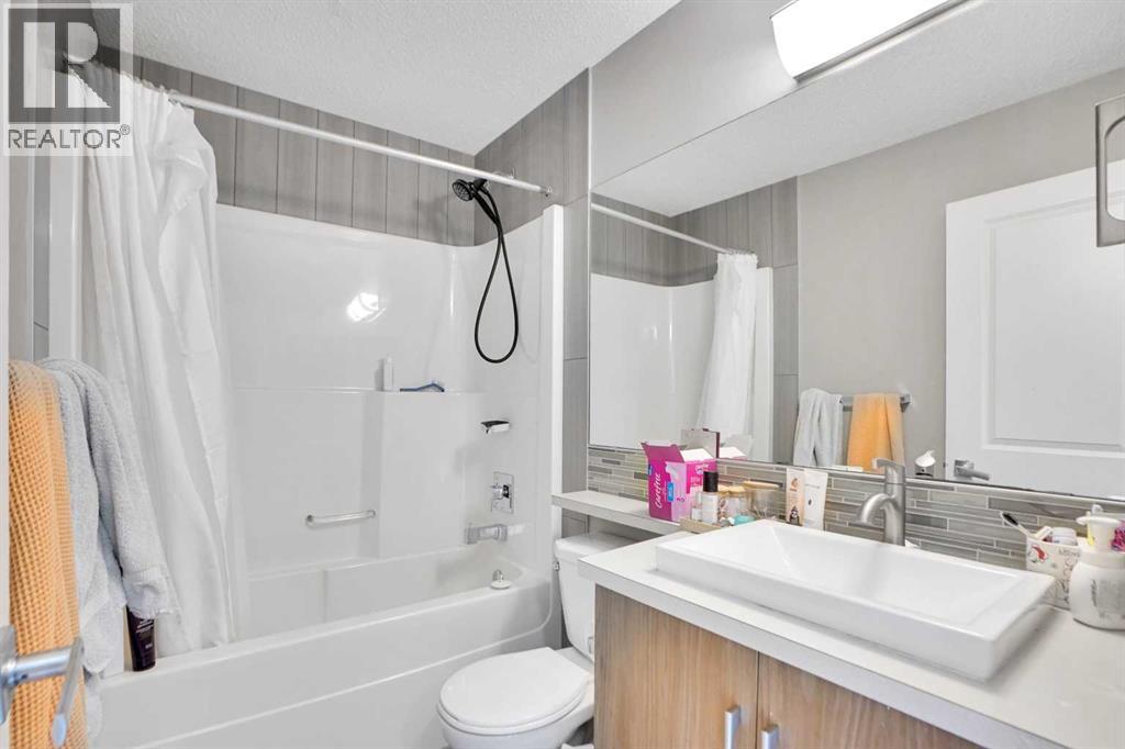 Photo 7 of 63 Walden Walk Se, Calgary AB