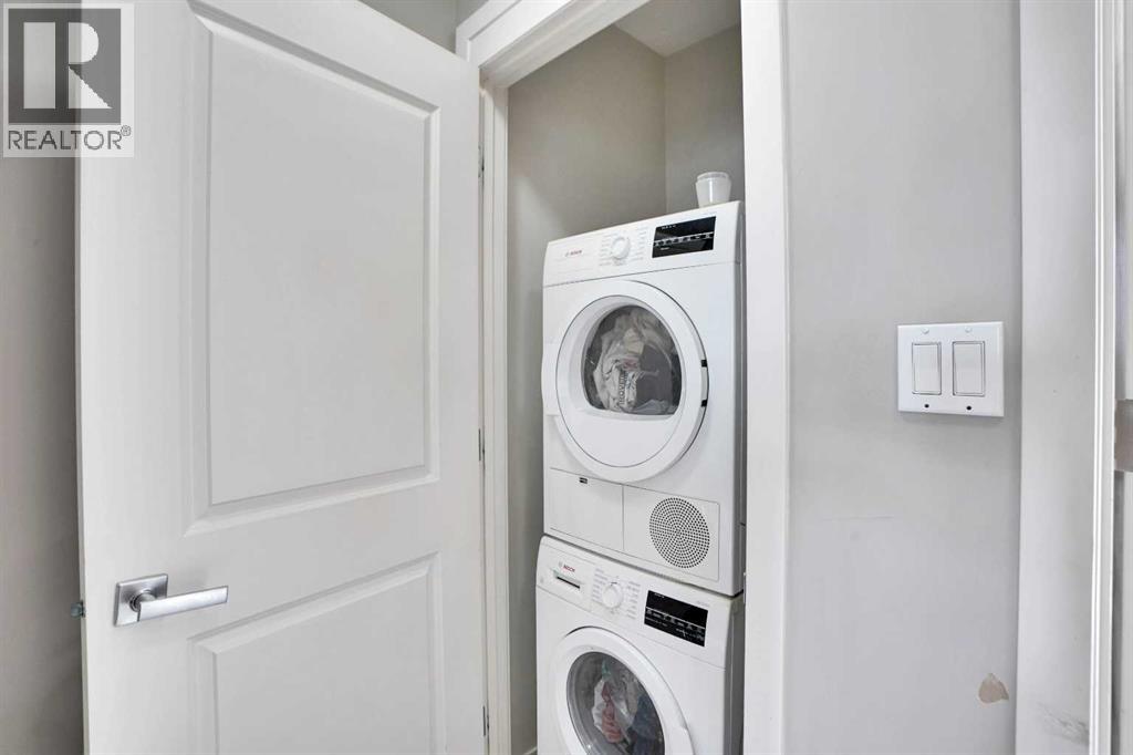 Photo 10 of 63 Walden Walk Se, Calgary AB