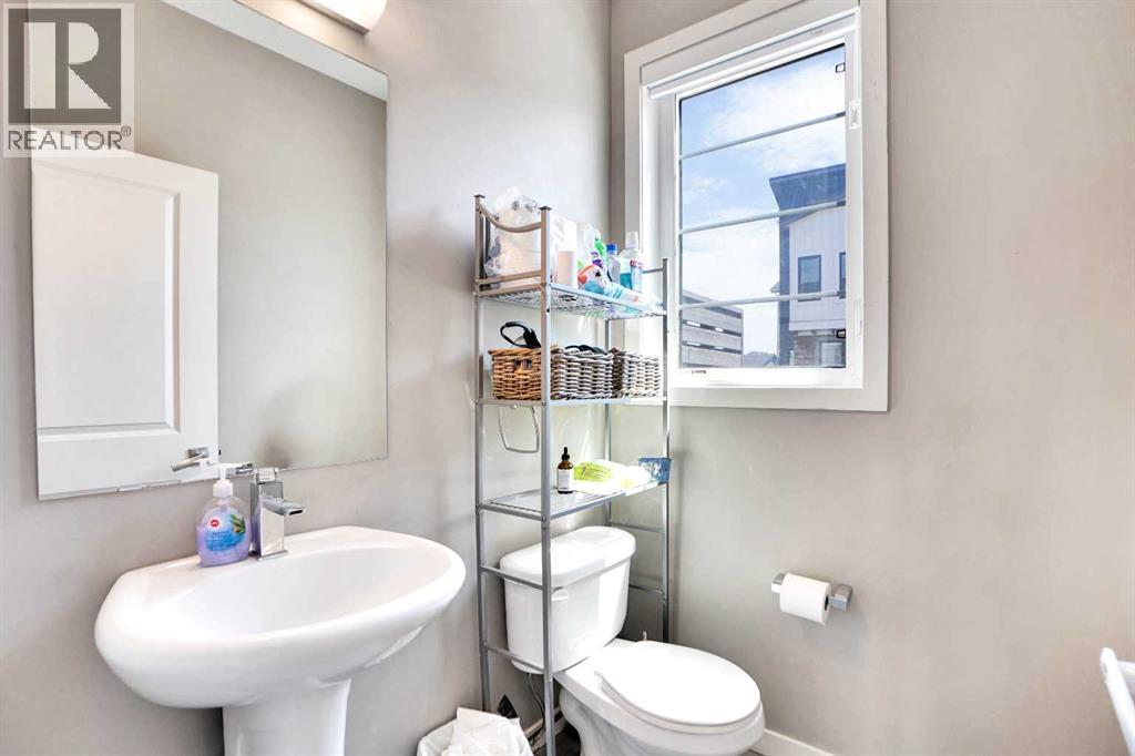 Photo 20 of 63 Walden Walk Se, Calgary AB