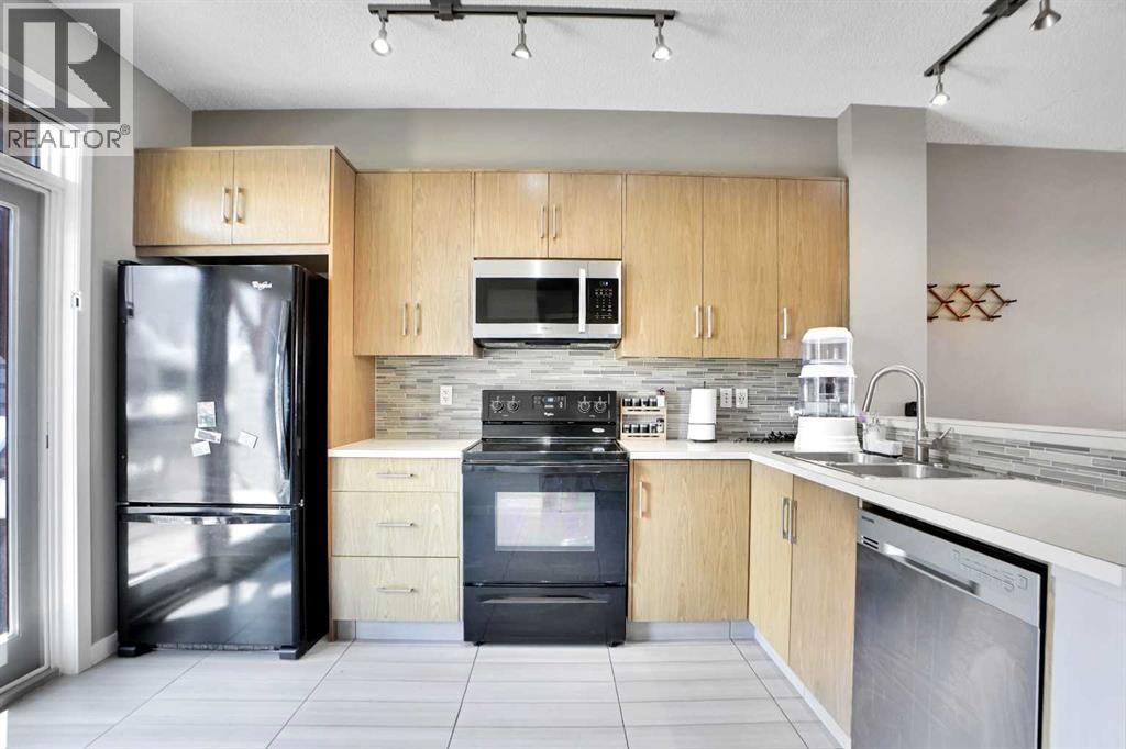 Photo 17 of 63 Walden Walk Se, Calgary AB