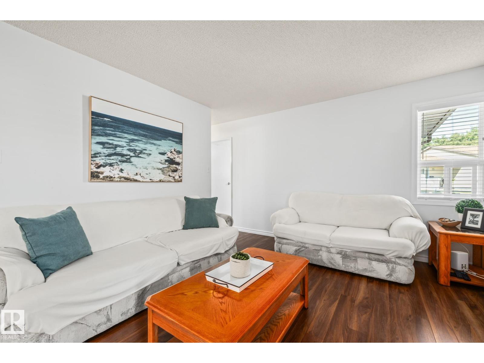 Photo 6 of 27 Pineview Horizon Vg, St Albert AB
