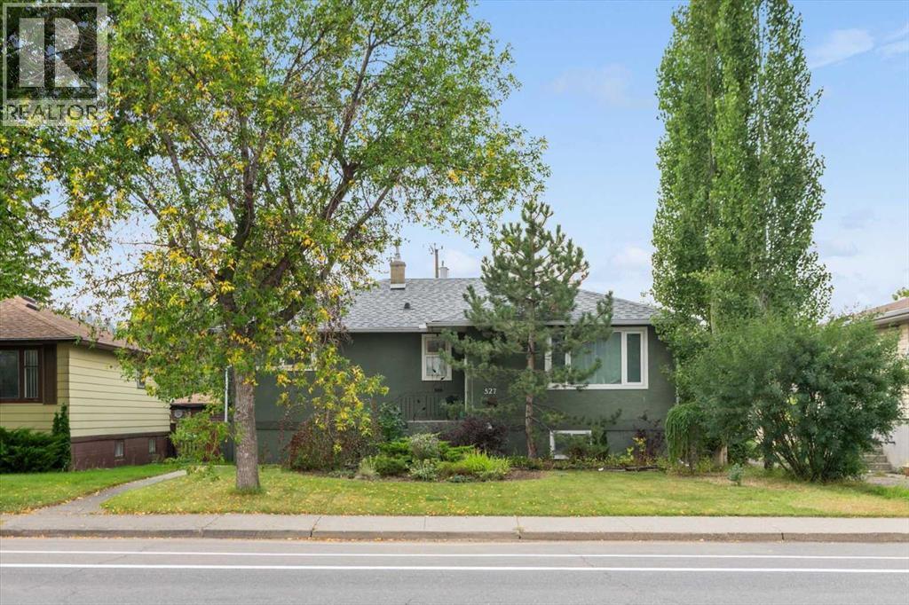 Single Family House Bungalow for Sale in   Street NW Parkdale Calgary 