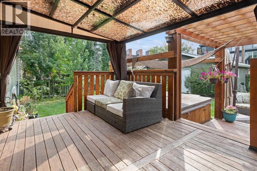 Single Family House Bungalow for Sale in   Street NW Parkdale Calgary 