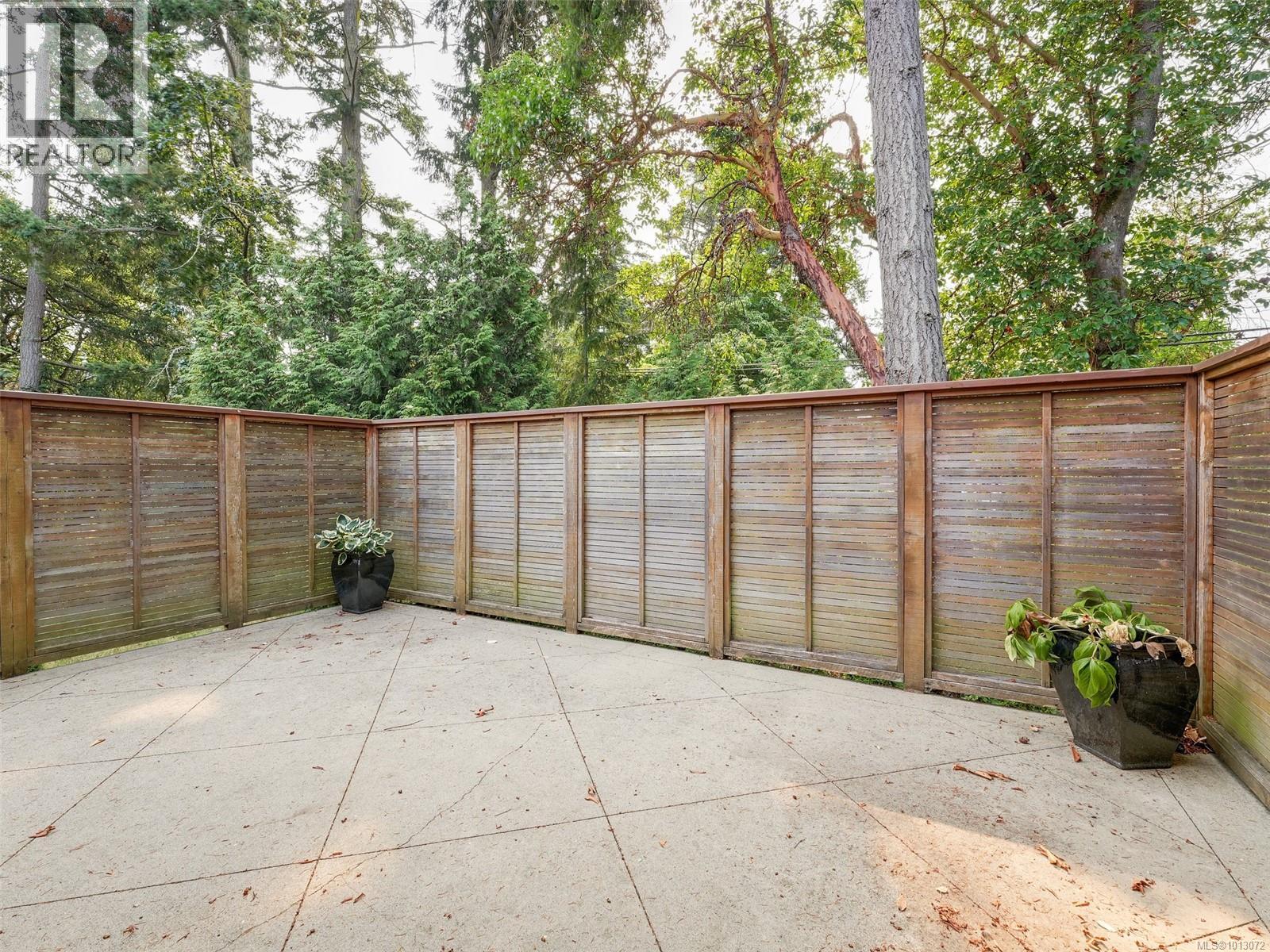 1266 Oceanwood Lane, Saanich