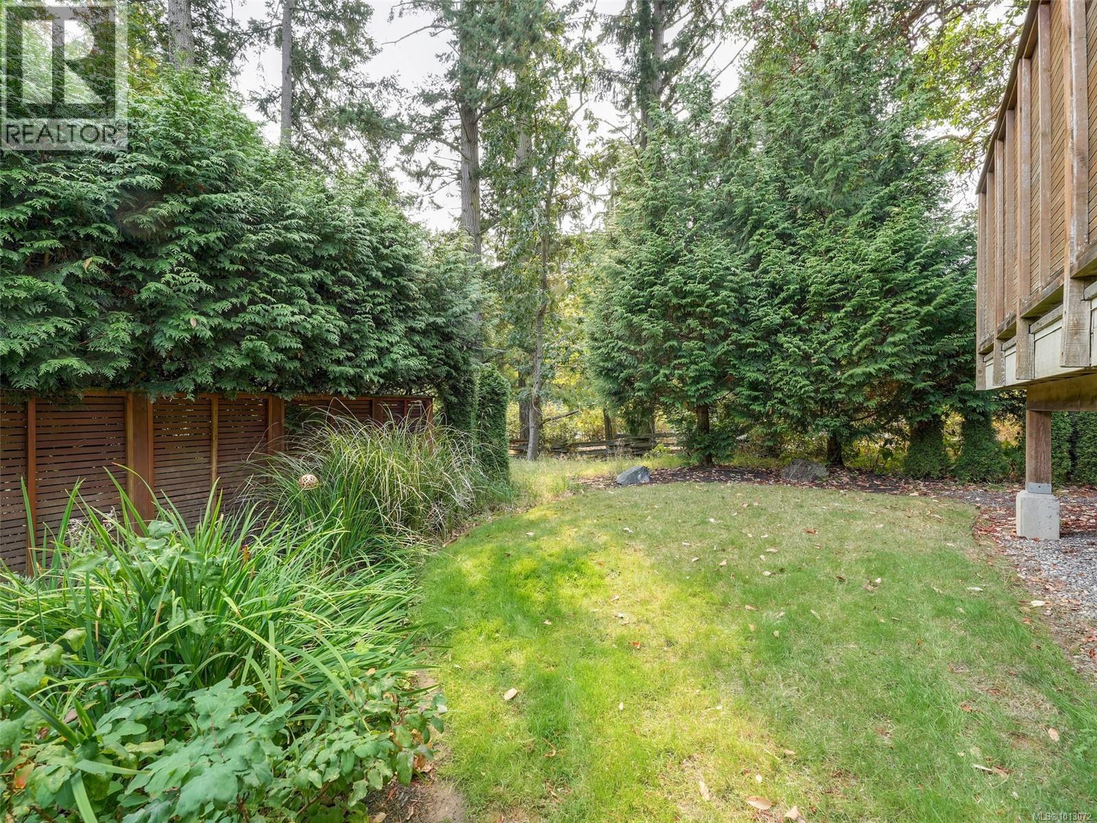 1266 Oceanwood Lane, Saanich