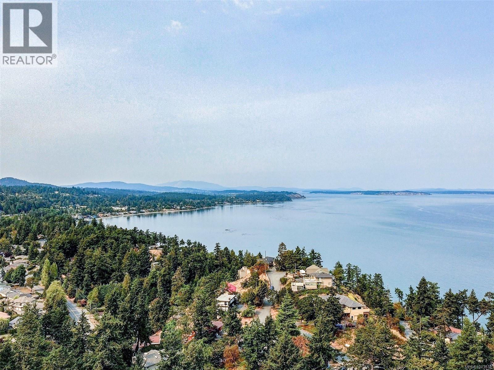 1266 Oceanwood Lane, Saanich