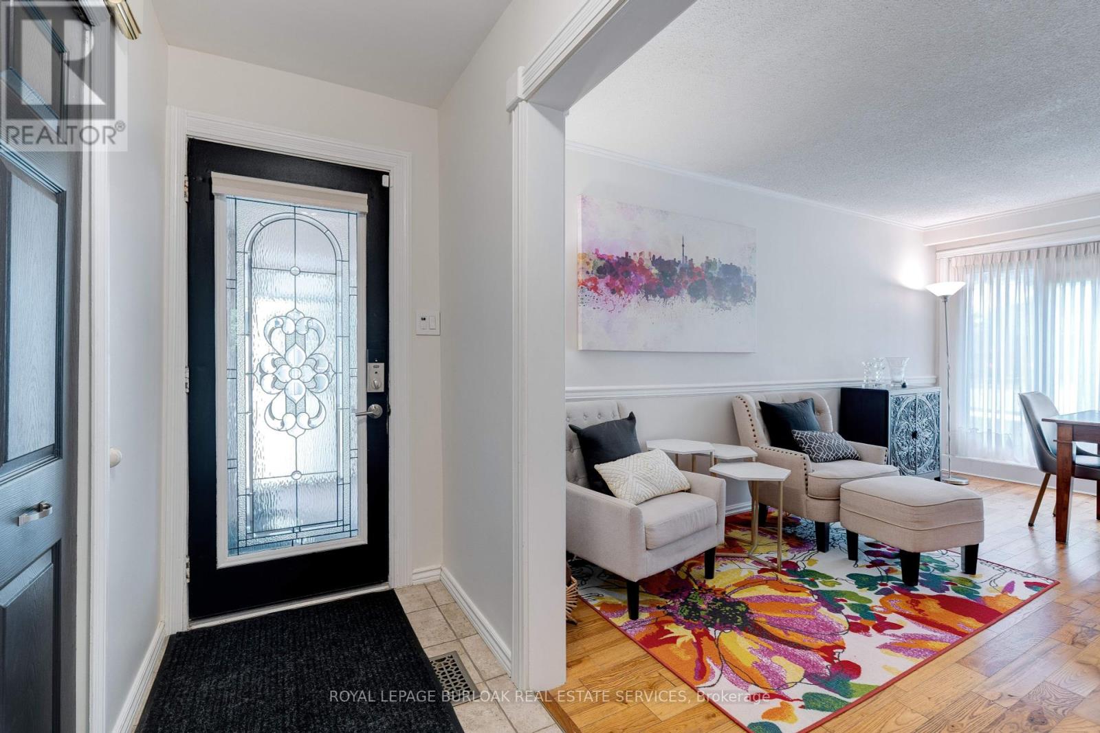 Photo 3 of 3500 Rockwood Drive, Burlington ON
