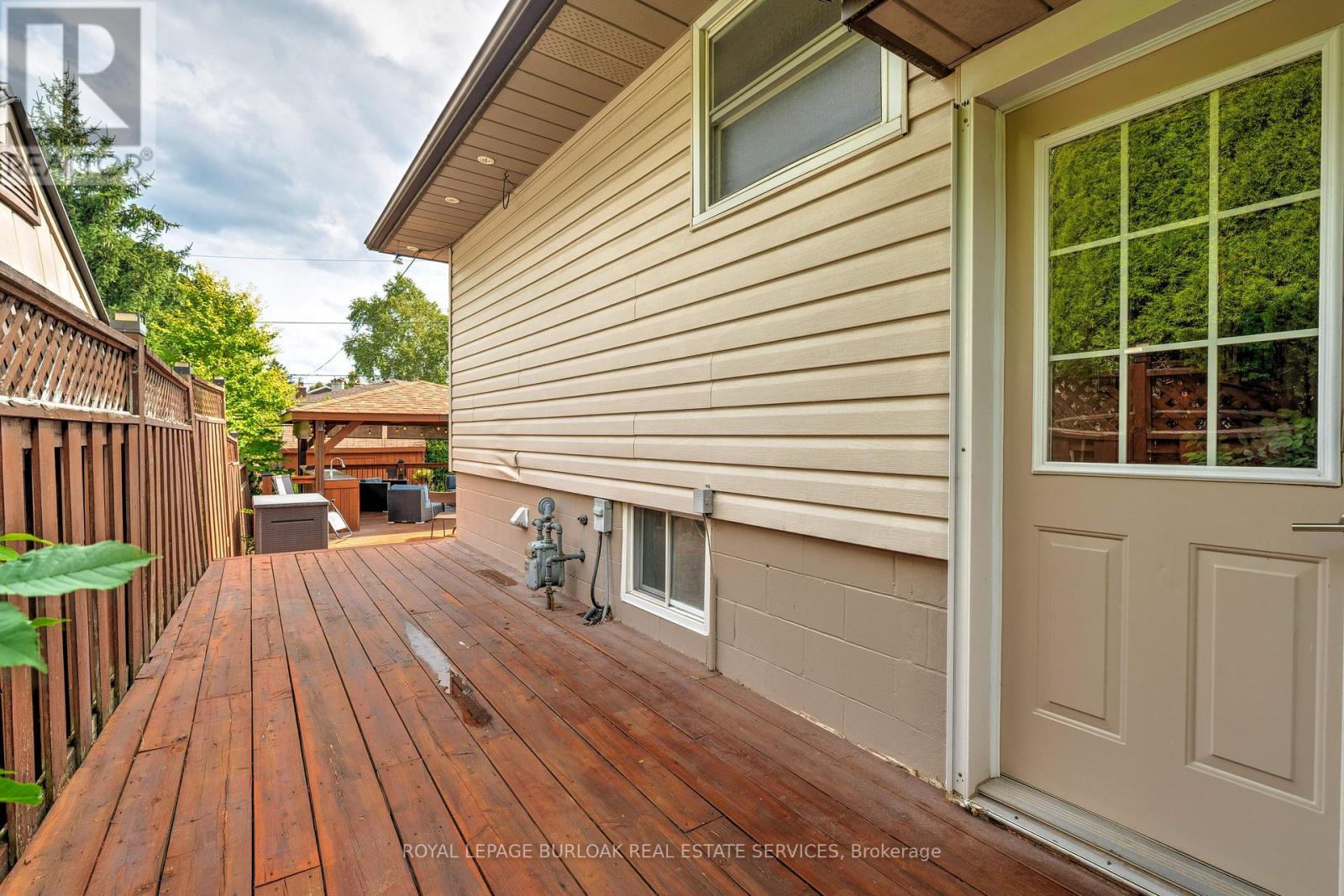 Photo 31 of 3500 Rockwood Drive, Burlington ON