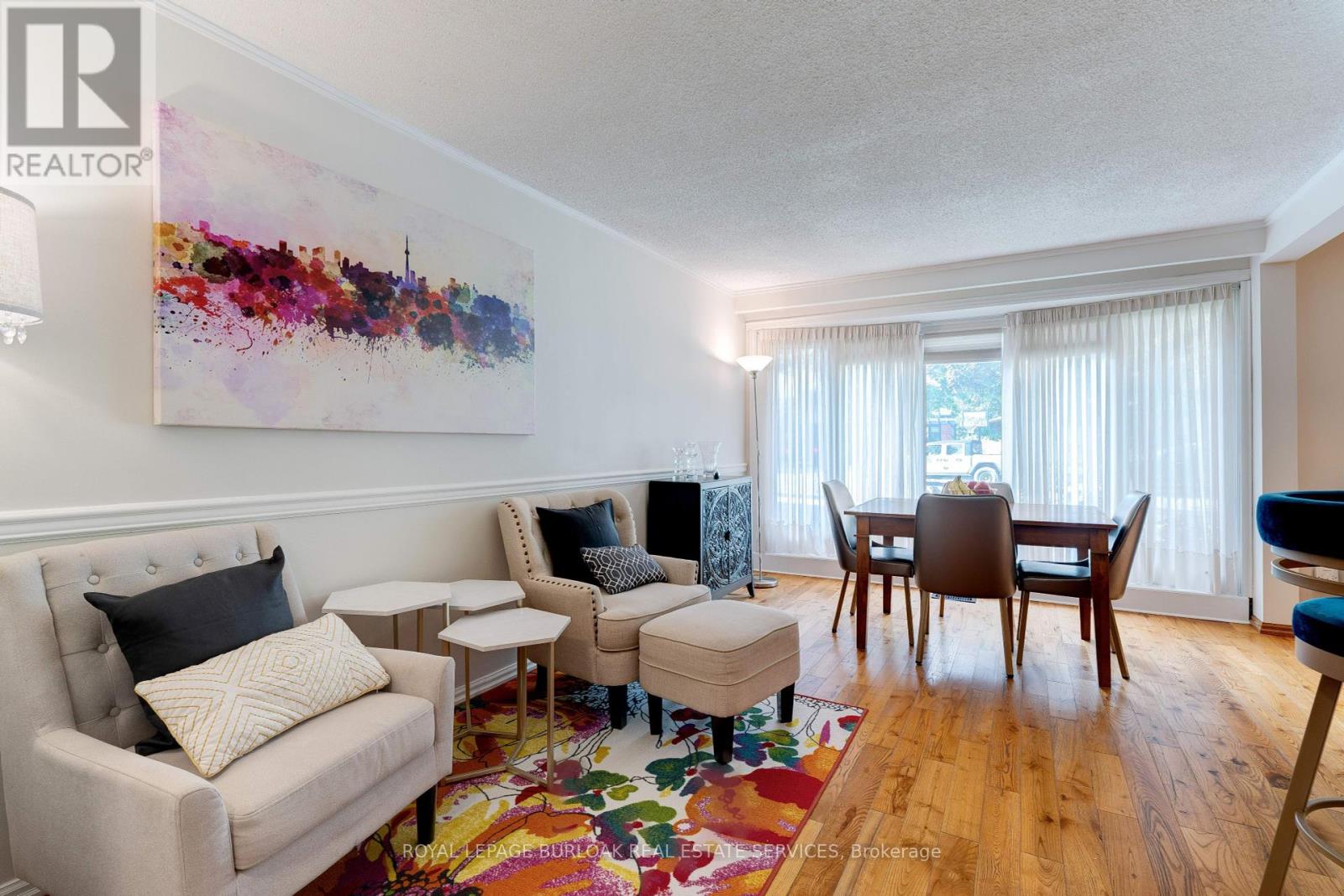 Photo 5 of 3500 Rockwood Drive, Burlington ON