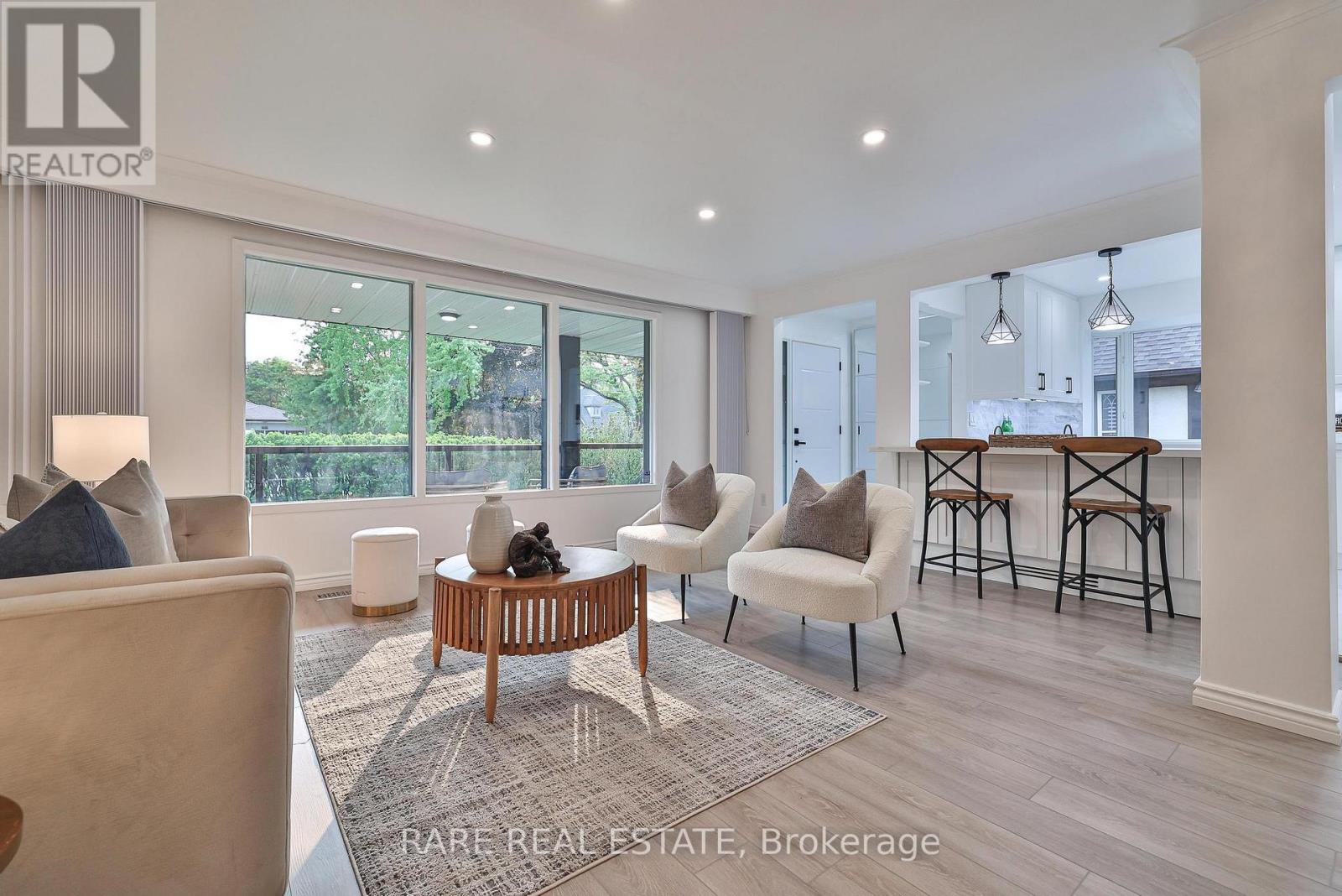 Photo 11 of 1111 Kipling Avenue, Toronto ON