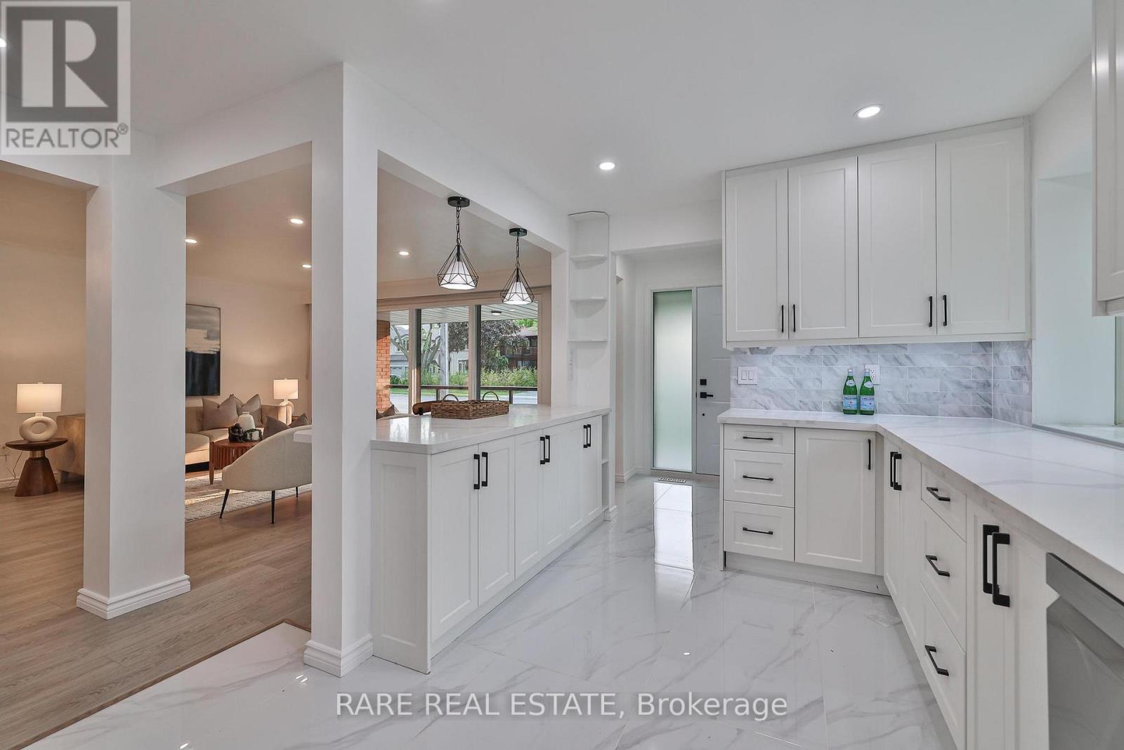 Photo 13 of 1111 Kipling Avenue, Toronto ON