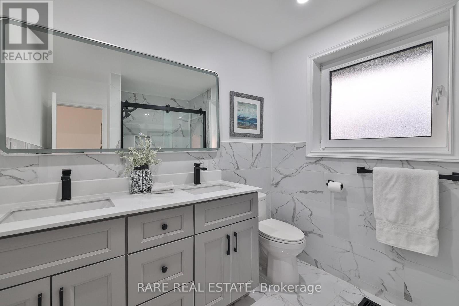 Photo 15 of 1111 Kipling Avenue, Toronto ON