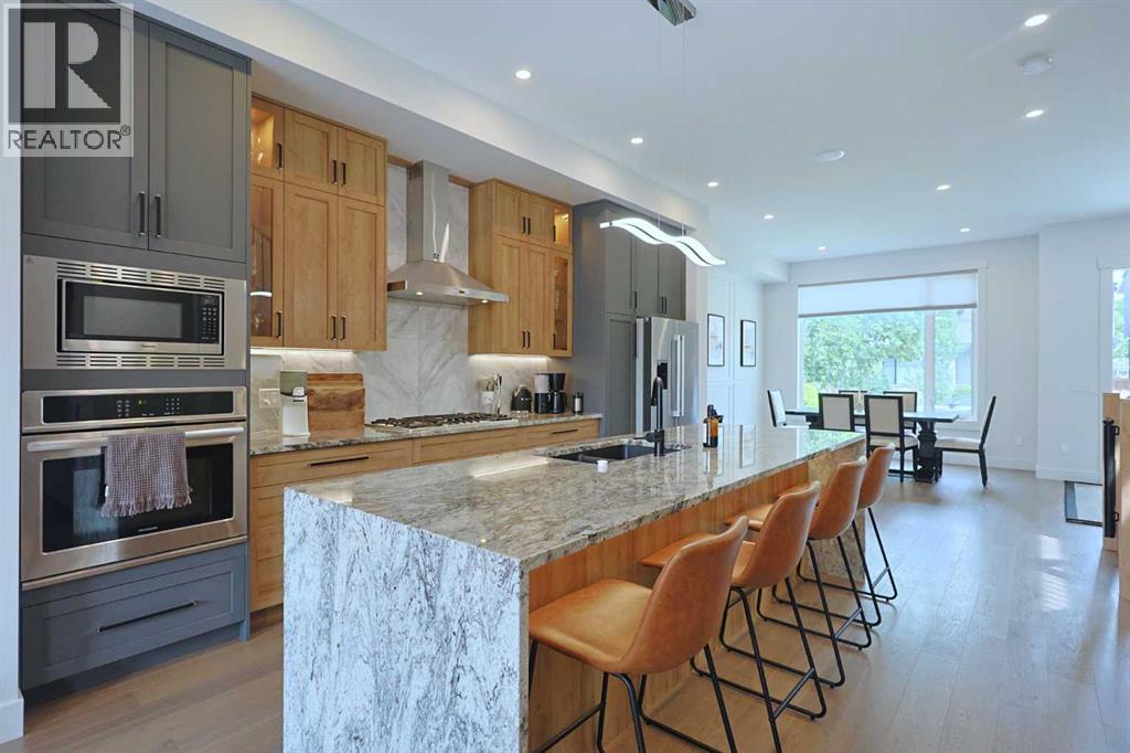 Photo 1 of 2719 18 Street Nw, Calgary AB