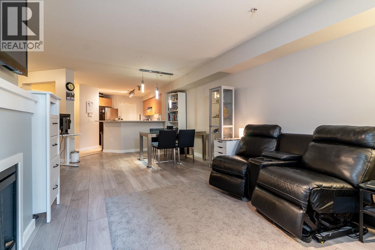 Photo 7 of 116 9283 Government Street, Burnaby BC