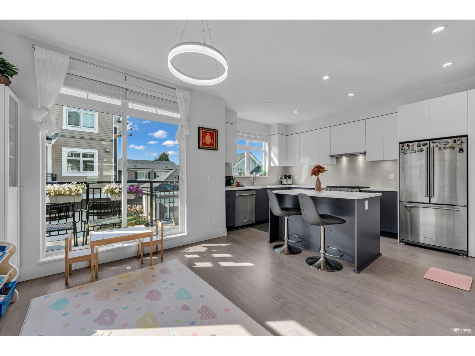 Photo 14 of 87 2070 Oak Meadows Drive, Surrey BC