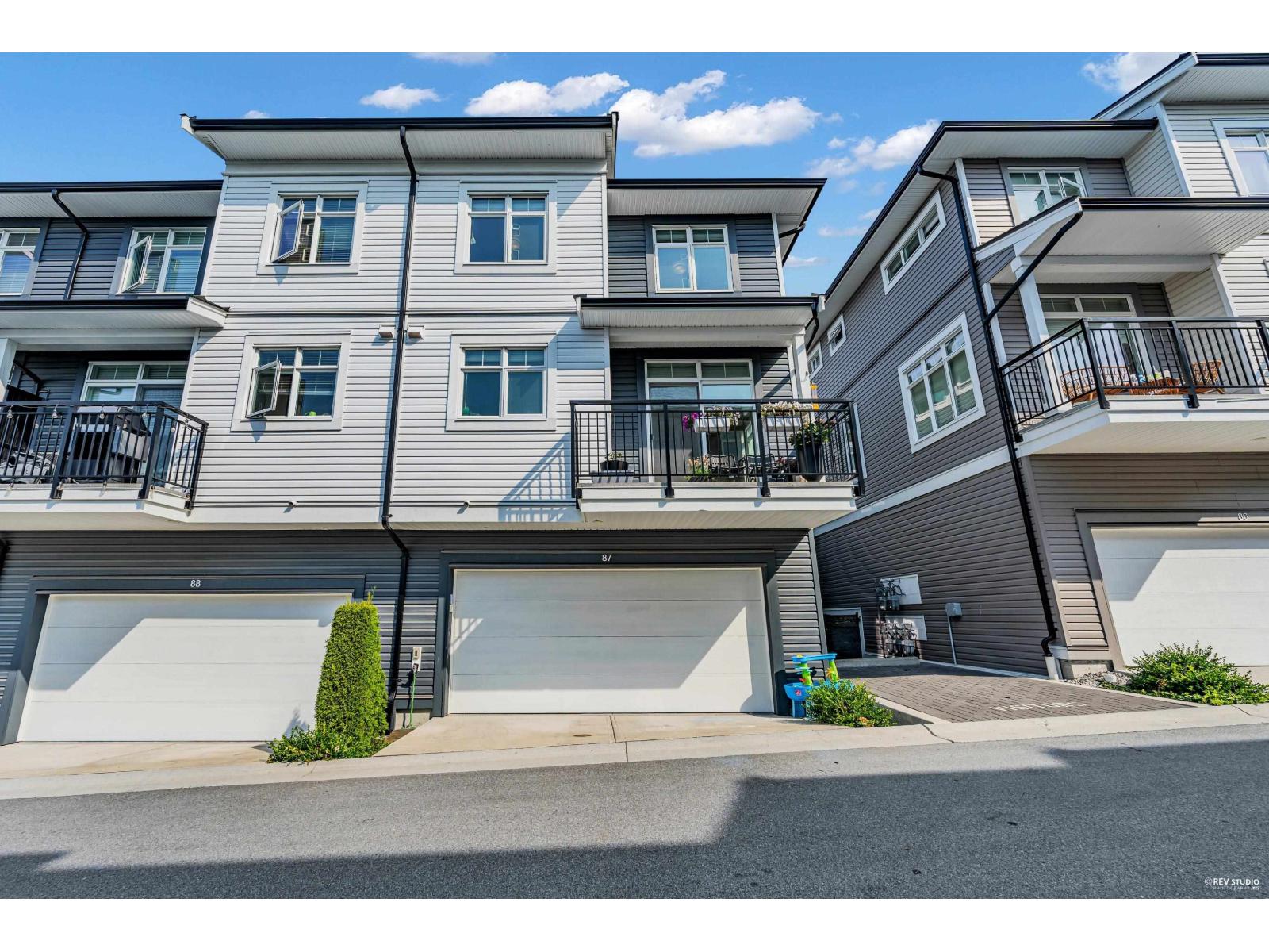 Photo 31 of 87 2070 Oak Meadows Drive, Surrey BC