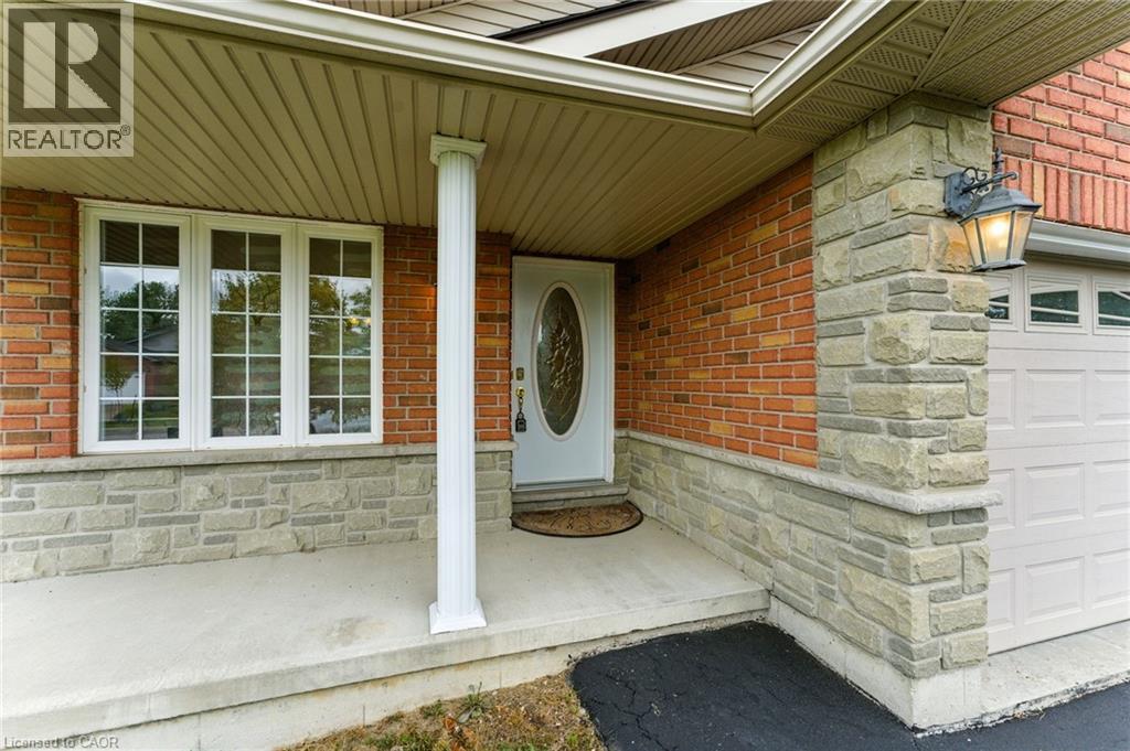 Photo 4 of 25 Mapleview Drive, Hagersville ON