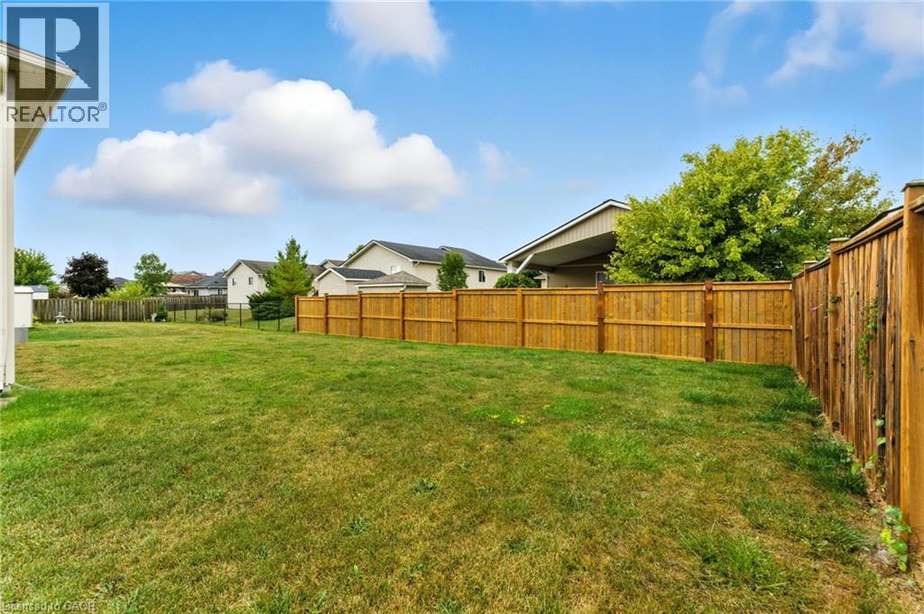 Photo 42 of 25 Mapleview Drive, Hagersville ON