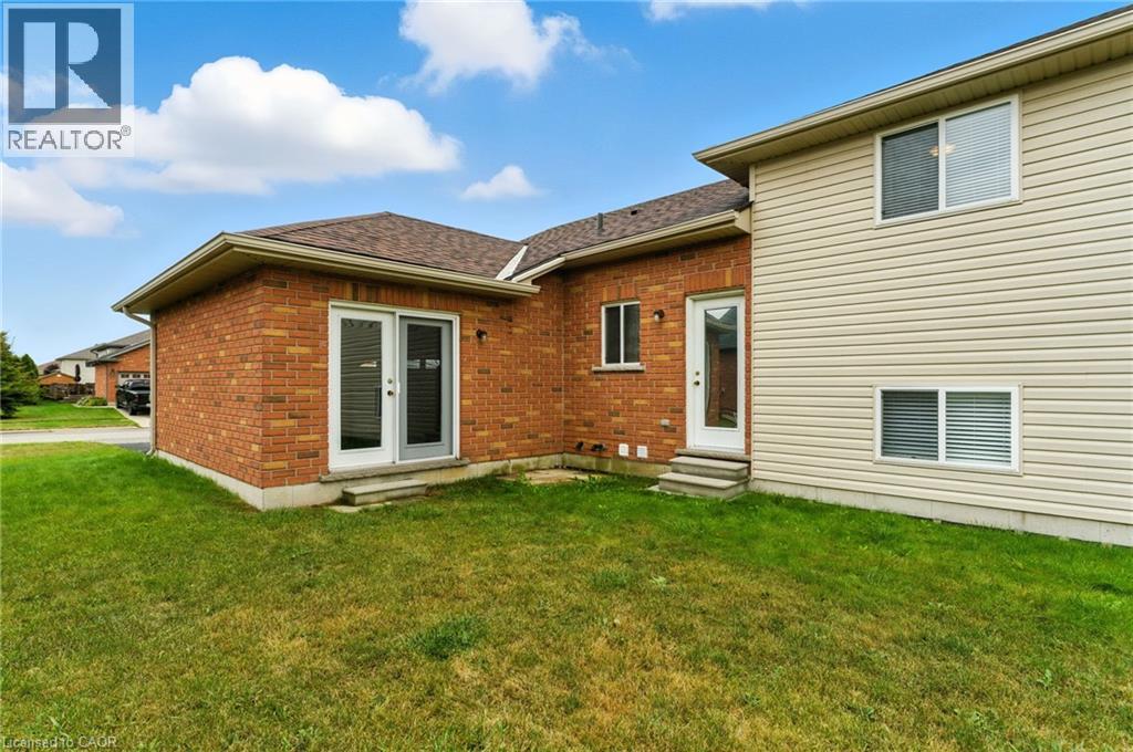 Photo 37 of 25 Mapleview Drive, Hagersville ON