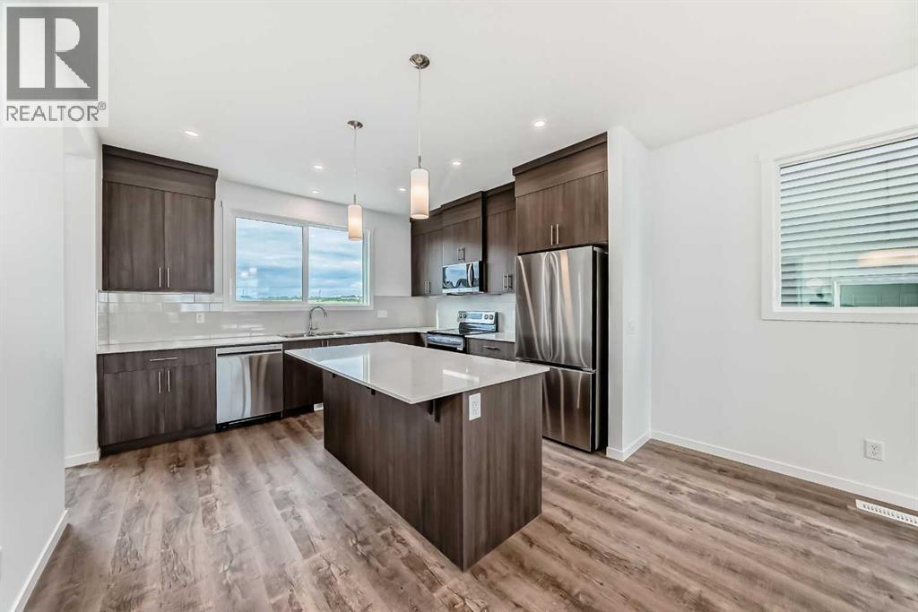 Photo 9 of 72 Wedderburn Drive, Okotoks AB