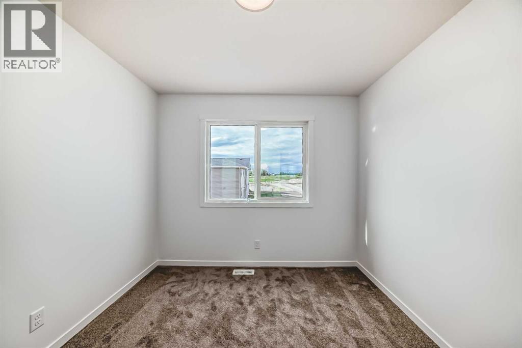 Photo 20 of 72 Wedderburn Drive, Okotoks AB