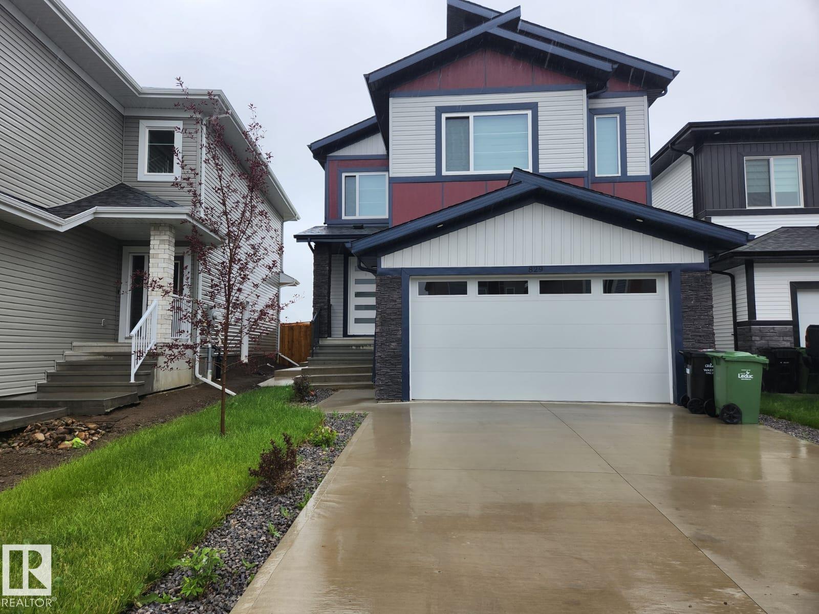 Photo 1 of 829 Morris Av, Leduc AB