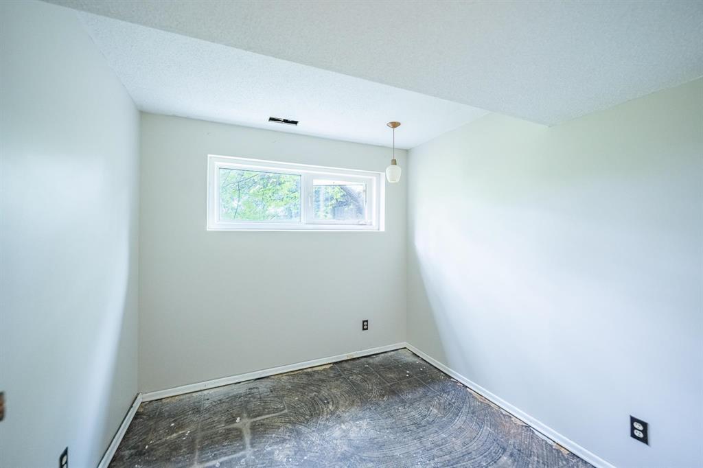 Photo 16 of 141 Kay Crescent, Winnipeg MB
