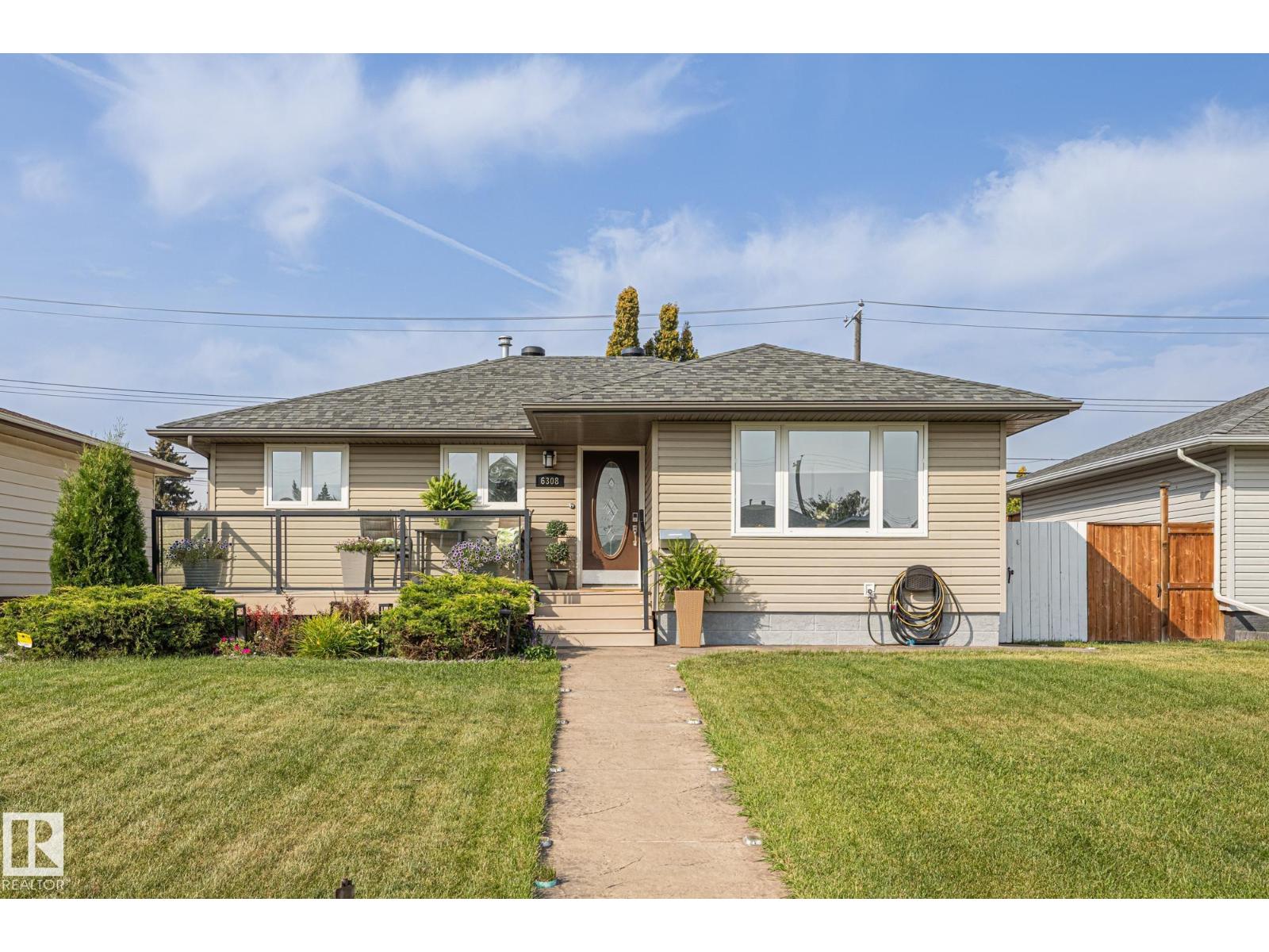 Photo 1 of 6308 94 B Av Nw, Edmonton AB