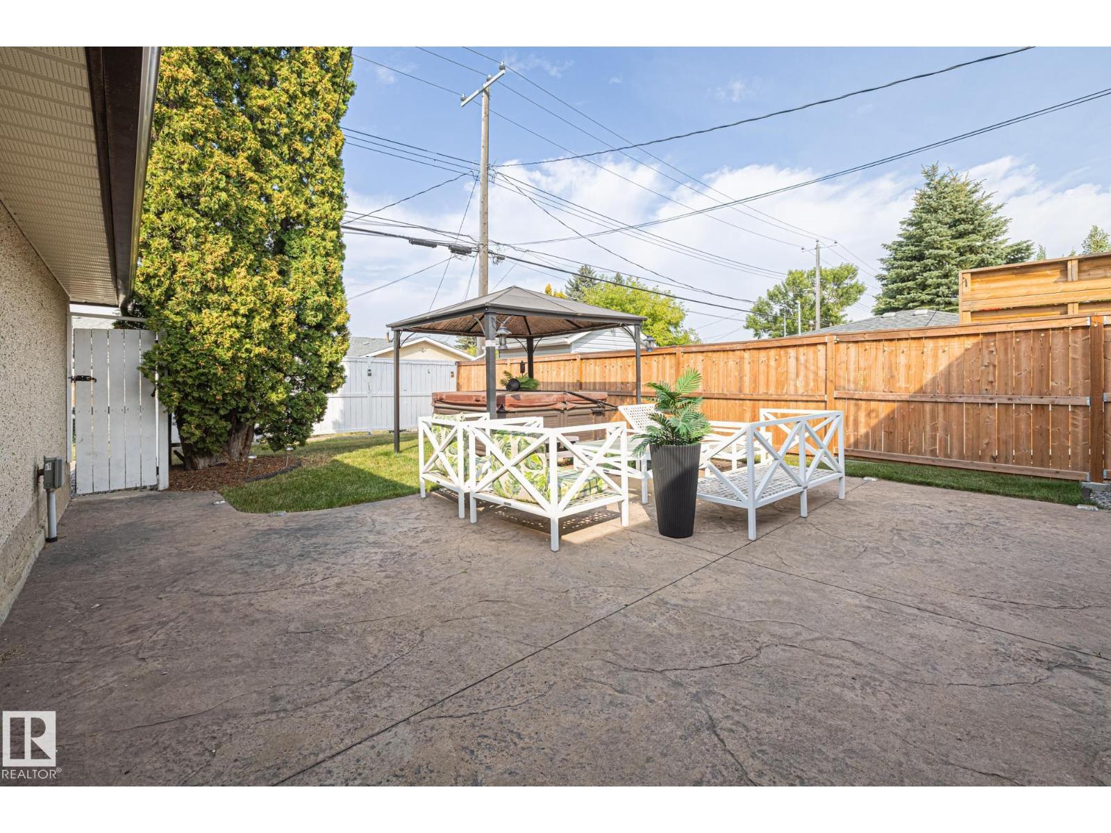 Photo 38 of 6308 94 B Av Nw, Edmonton AB
