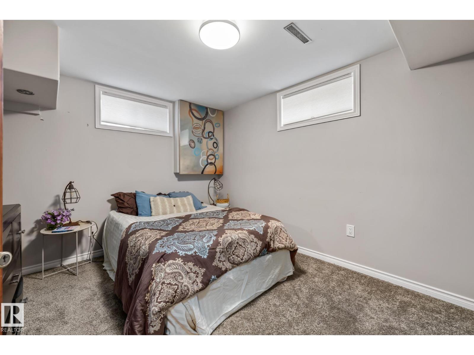 Photo 32 of 6308 94 B Av Nw, Edmonton AB