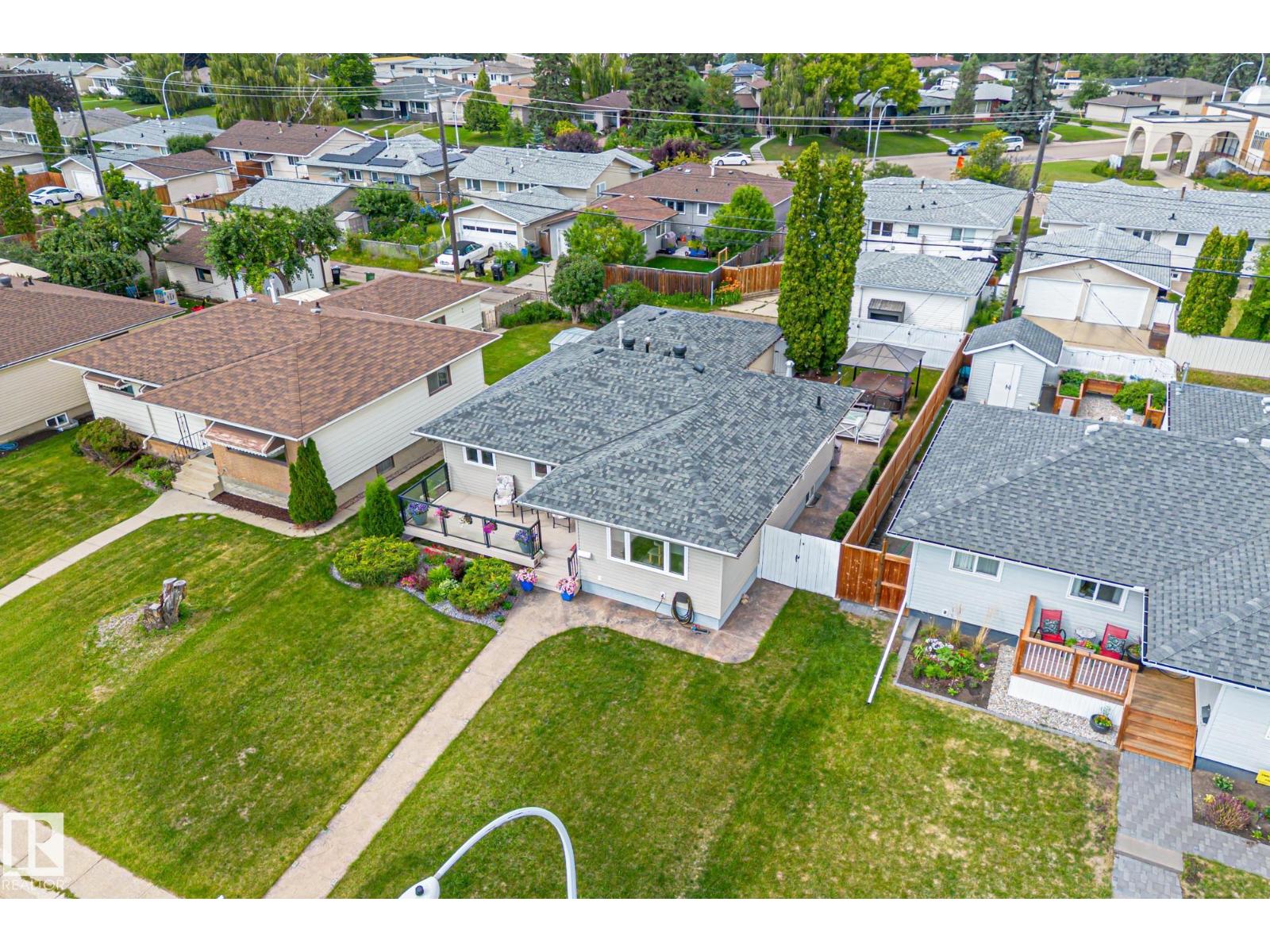 Photo 47 of 6308 94 B Av Nw, Edmonton AB